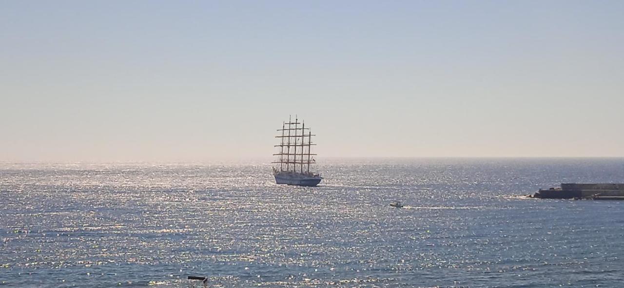 Donna Sicilia 2 Lägenhet Giardini Naxos Exteriör bild