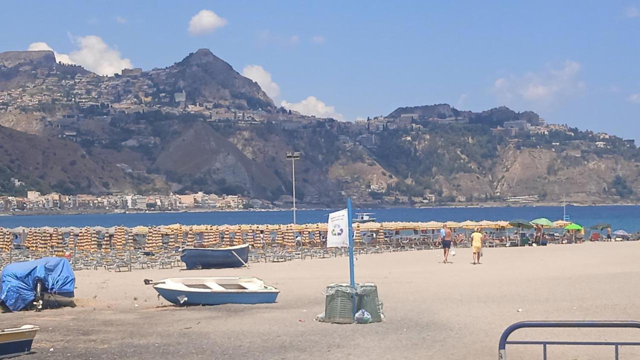 Donna Sicilia 2 Lägenhet Giardini Naxos Exteriör bild