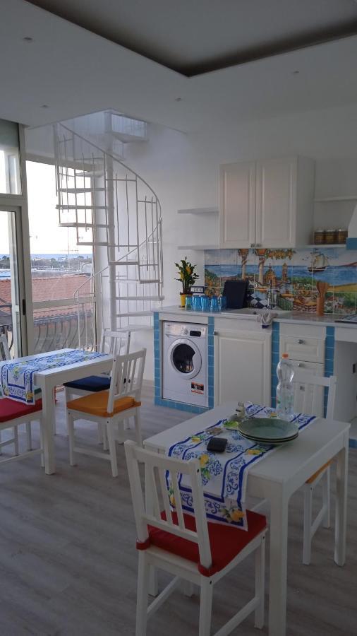 Donna Sicilia 2 Lägenhet Giardini Naxos Exteriör bild