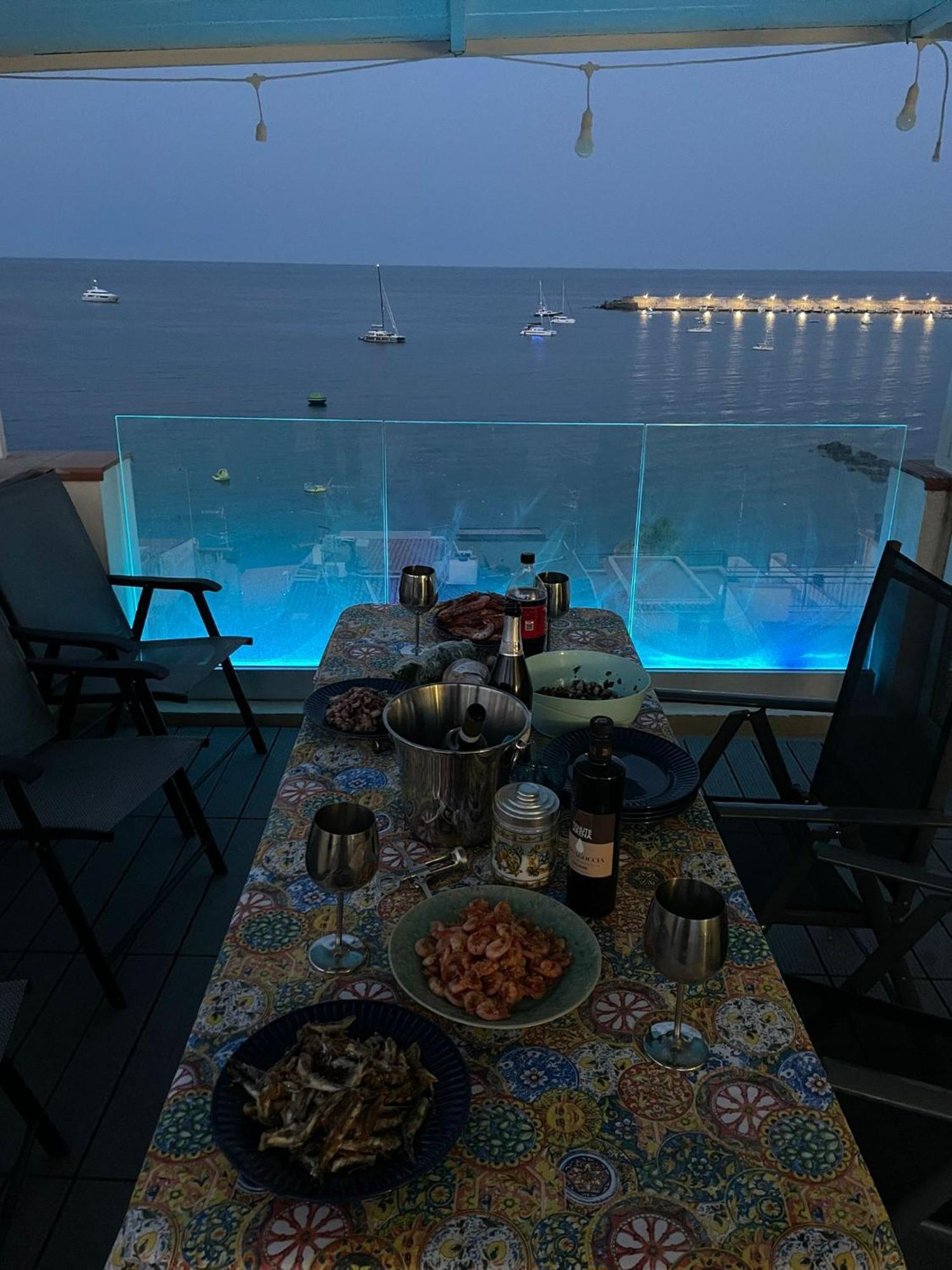 Donna Sicilia 2 Lägenhet Giardini Naxos Exteriör bild